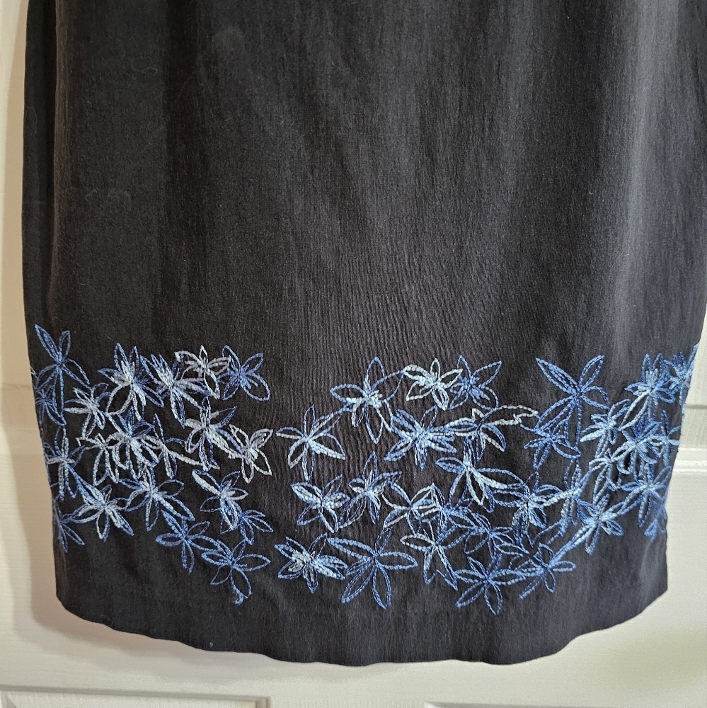 Express Womens 1/2 Mini Dress Black Rayon Floral Embroidery Piece Archival Y2K - Picture 3 of 8